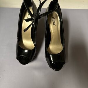 Diba Women's Black Peep Toe Heels